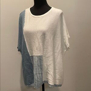 Wynn Collection Top Women Size 1X Blue White Color Block Design Knit Relaxed Fit